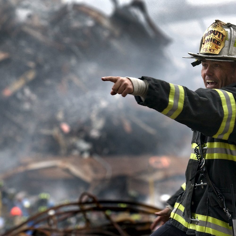 fireman-firefighter-rubble-9-11-70573